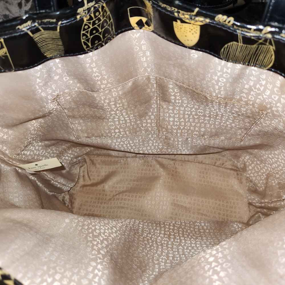 Black Tote Bag with Cocktail Print - Picture 4 of 7